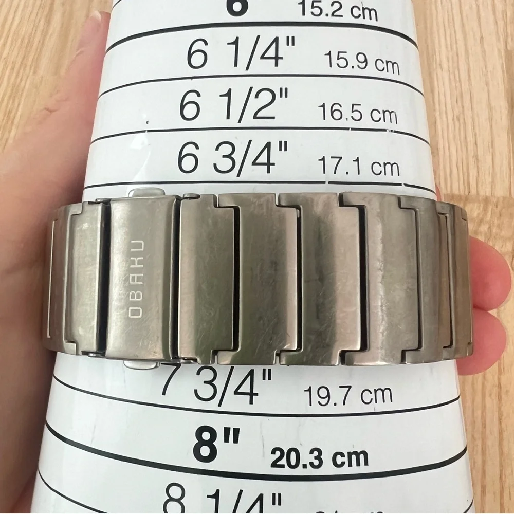 Obaku Denmark men’s all titanium dress watch NEW BATTERY